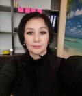 Rencontre Femme : Saltanat, 53 ans à Kazakhstan  Нур-Султан